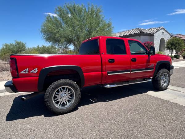 2004 Chevrolet Silverado 2500HD Cabina Doble 4X4 - $27,90063485922559489124