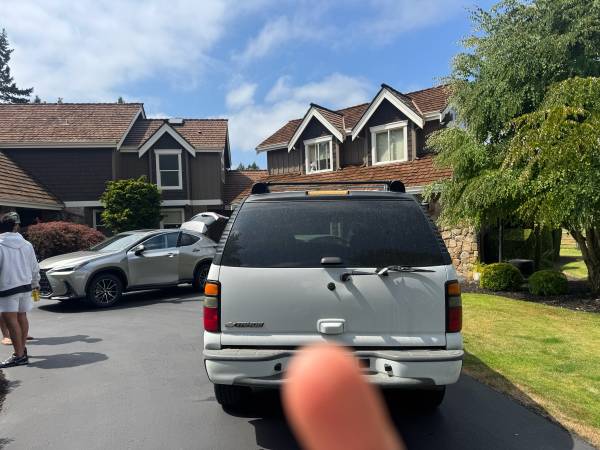 2006 Chevrolet Tahoe Z71 - $3,700 (Sammamish)63482750949379123