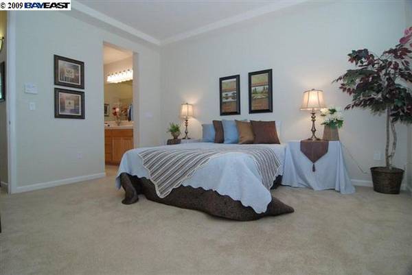 $4,000 / 4br - 2120ft2 - Casa adosada de 4 habitaciones/3.5 baños en Dublin - 2120 pies cuadrados, como una casa (dublin / pleasanton / livermore)63880016144769123