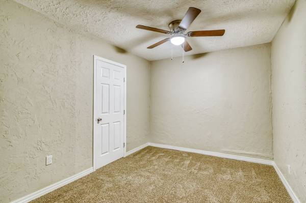$950.00 / 2br - 750ft2 - Taneycomo Lakeview 2 Bed, 1 Bath - 750 Sq. Ft. Apartment63754834893185124