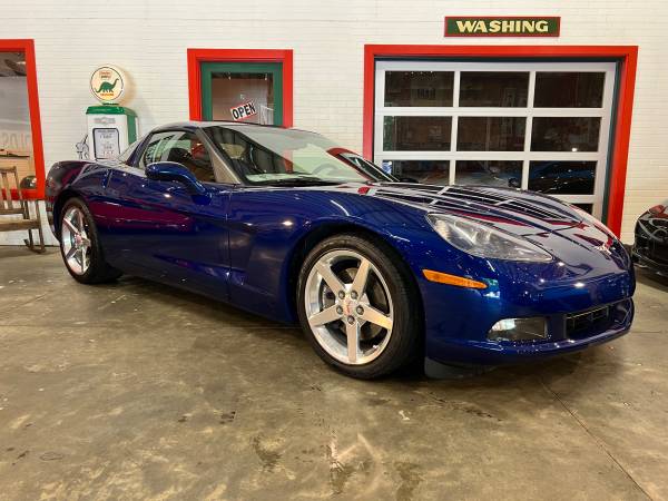 2005 Chevrolet Corvette, ULTRA LOW 10k Miles, LIKE NEW, Auto 1