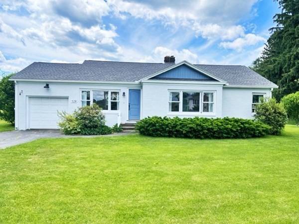 $3,000 recently remodeled 3 bedroom ranch excellent location with views (hadley)64016884108674120