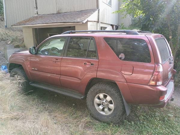 2005 Toyota 4 runner 1