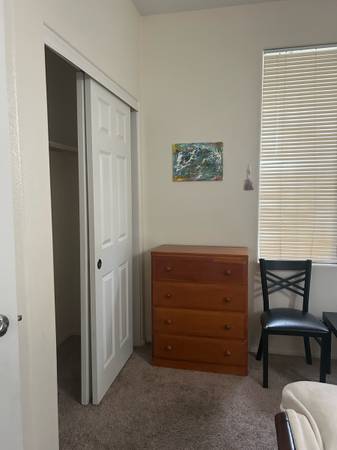 $950 / 1br - Room in rent (Santa Maria)63663871404545122