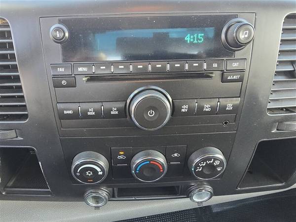 2008 Chevrolet 3500 - Photo 9