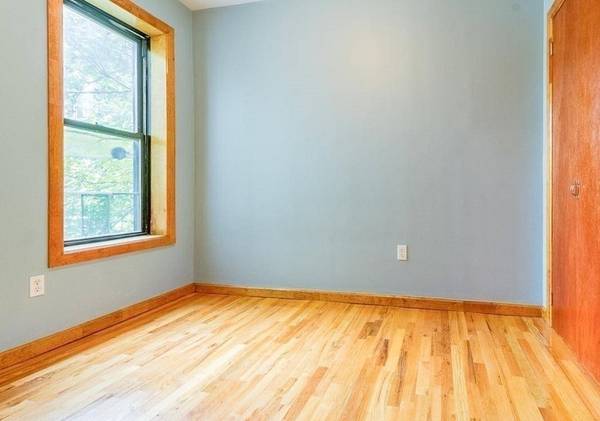 $1,005 / 2br - 1024ft2 - Brand New_💛Two BR Super Apartment..!! (San Diego, CA)63998453762179120