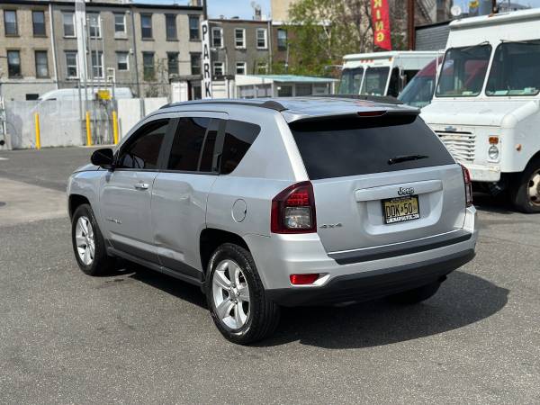 2014 Jeep Compass - $5,800 (Brooklyn)63614475961857123