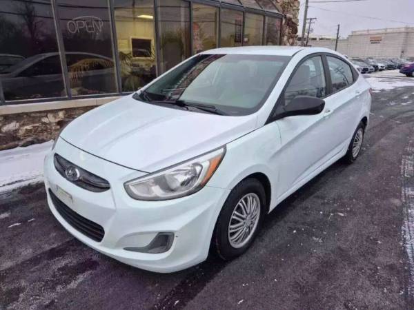2017 Hyundai Accent - ¡Financiamiento disponible! - $6,99063618767374595121