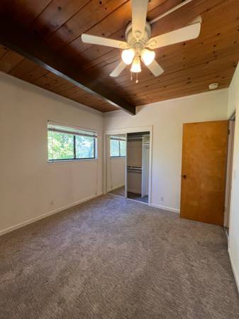 $1,195 / 1br - 630ft2 - Cute 1bd Upstairs, Quiet & Beautiful Views (San Andreas)63952109540098123