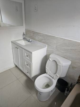 $900 / 3br - 2000ft2 - Rooms near marlins stadium (little havana)63983675567619121