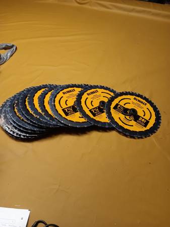 DEWALT 7 1/4 CIRCULAR SAW BLADE 1