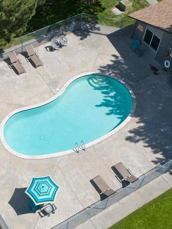 $1,129 / 1br - 633ft2 - Dishwasher, Clubhouse, Two full size basketball courts (Richland)63621623296387121