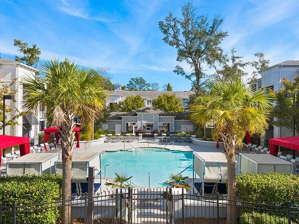 $1,999 / 3br - 1438ft2 - Garages Available, Tot Lot, Immaculately Landscaped Grounds (Wescott)64015946373251122