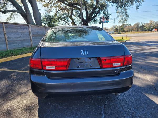 2005 Honda Accord LX  Xtra CLean !! S.A.S. WE FINANCE!! - $4,995 (New Port Richey)63443300299137124