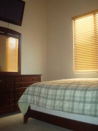 $600 / 3br - 1800ft2 - FULLY FURNISHED HOME CLOSE TO POST! (5 mins. from the East Gate)63944964546178124