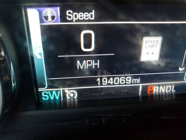 2020 Chevrolet Suburban LT 4x4 - $17,495 (Cheyenne)63442889242113124