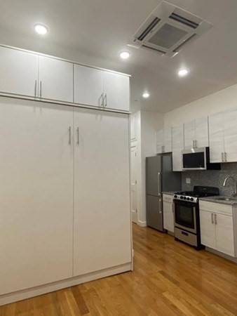 $1,850 / 9999ft2 - CHELSEA/BOSTON NO BROKER FEES!! LUXURY STUDIO STEPS TO "T"63655181100801124