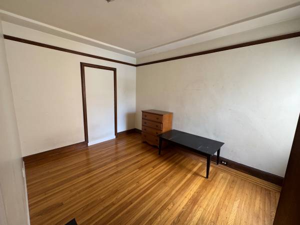 $950 $950 Private room 2 Floor Unit, 10 mins to GGP (Sunset) (sunset / parkside)63873330098177120