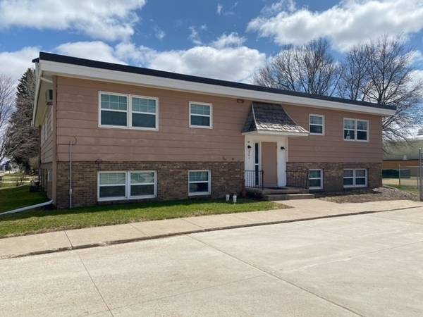 $750 / 1br - Brentwood II Apartamentos (Arlington, SD)63673704816259120