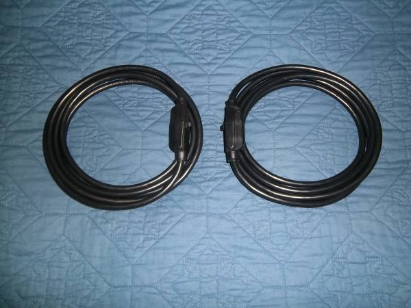 Heavy-Duty Extension Cords (14/3 X 10') 1