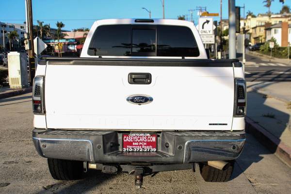2015 Ford Super Duty F-250 SRW 4x4 4WD Camioneta F250 Lariat Cabina Crew - $27,900 (Casey's Car Inc)63470048907009124