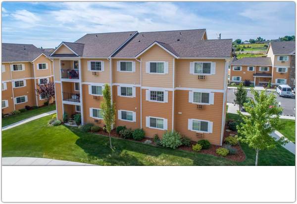$1,550 / 2br - 1061ft2 - 2 bedroom 2 bath -Lease for Fall! One Month Free! (Richland - The REACH Interpretive Center)63821647830915121