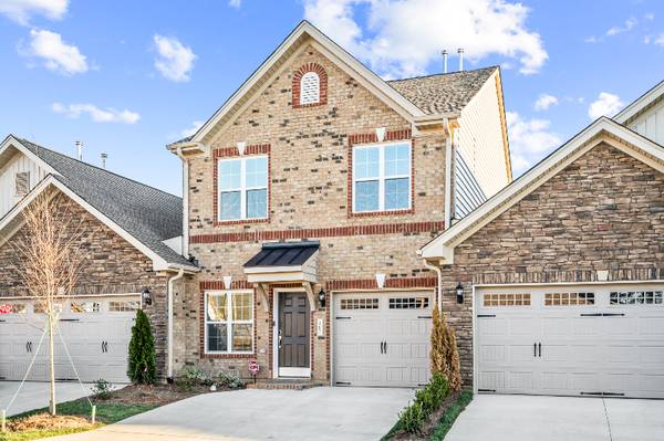 $1850.00 / 2br - 1791ft2 - Cozy 2 Bed Townhouse in Gibsonville | 2.5 Baths | Available 09/04/202564027273444994120