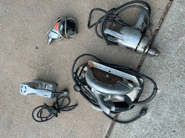 Belt sander, 2 handle drill, circular saw and a drill for tight spaces 1