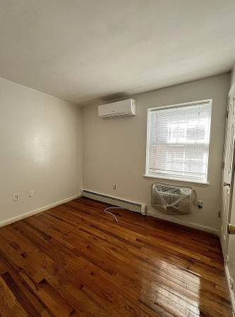 $1,600 / 2br - Spacious 2BR in Bed-Stuy (Brooklyn)63930273473539123