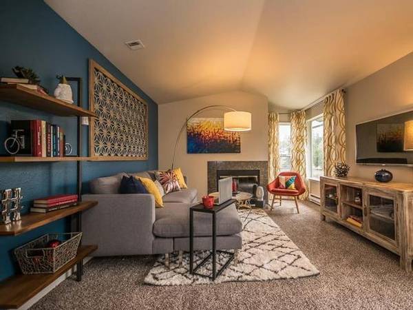 $2,371 / 3br - 1115ft2 - UP TO 4 WEEKS FREE ON 3 BEDROOM HOMES WITH SPACIOUS WALK-IN CLOSETS! (Tacoma)63852483375489123