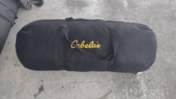 Cabela's sleeping bag 1
