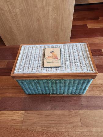Norman Rockwell Wood and Rattan Vintage Storage Trunk wicker - $50 (Bellingham)63435886419075122