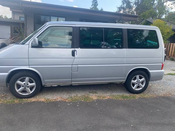 2001 VW Eurovan / 6 cilindros - $16,200 (san rafael)63654702051331121