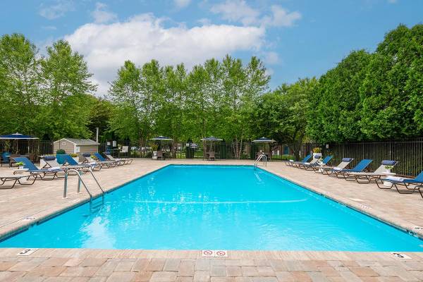 $2,310 / 2br - It’s Not Just a Home, It’s a Lifestyle (Sunderland)64016884340739120