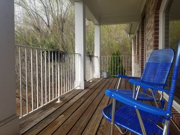 $1.395 / 1 habitación - HABITACIÓN PRIVADA AMPLIA EN CASA GRANDE EN BAILEY'S CROSSROAD CERCA DE DC (Falls Church)63511844626177124