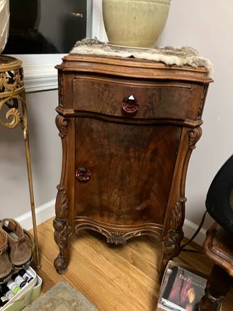 antique side table 1