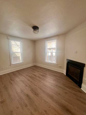 $1425.00 / 1br - 500ft2 - Charming One Bedroom One Bath at The Lauren Renee Apartments Capitol H63838111264513124