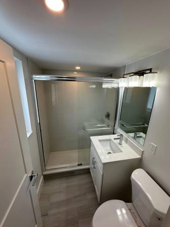 $1,500 Studio on A1A with Full Kitchen! Full Month Free (Deerfield Beach)63825137453443124