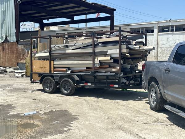 Traitor hauling & services 1