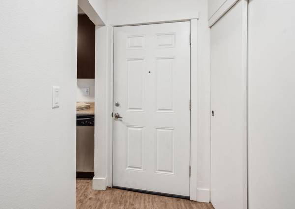 $1,495 / 2br - Portland 2B con Cocina Grande - Se Aceptan Mascotas, Encimeras de Estilo Retro y Más (Halsey & I-84)63820882365697124