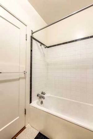 $1,400 / 1br - 600ft2 - 1/2 Off 1st Mo Rent! 1920's Old World Charm, Huge Closets ~ Apply Now! (NW Portland, Nob Hill, NW 23rd, NW 21st, Pearl)63895123822722124
