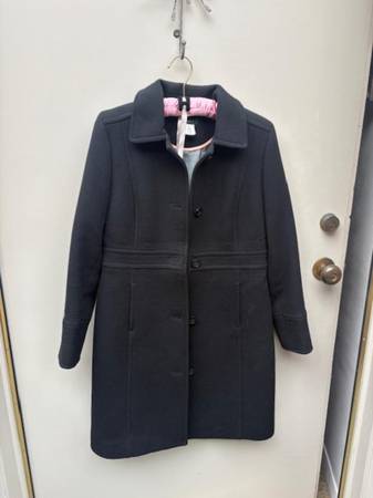 Black J Crew Coat- Woman's 6 Petite 1