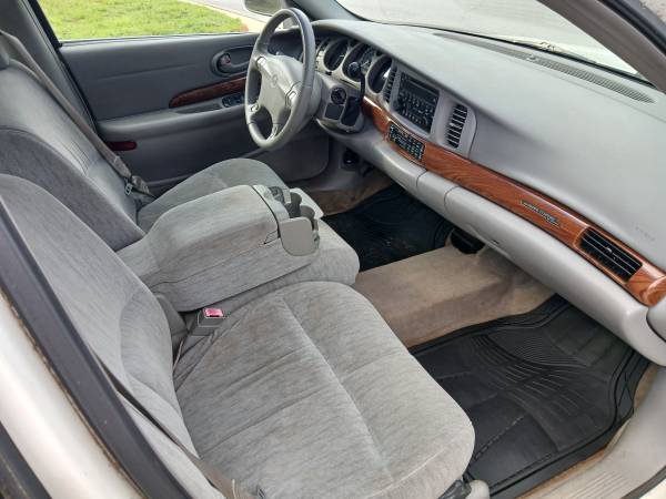 Buick Lesabre 2002 - $3900 (Gainesville)63620566777601120