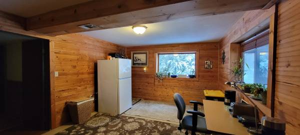 $900 / 4br - 2700ft2 - A Magical Place in the Woods - Peaceful and Friendly Housemates (Woodinville)63688277792385123