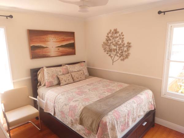$1,050 / 1000ft2 - Habitación privada moderna y limpia - Casa muy agradable - Ubicación excelente y accesible a pie63657276054275120