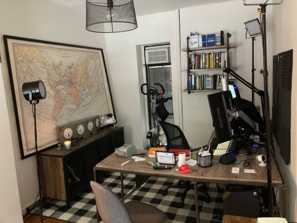 $2,100 / 140ft2 - Office space. Front store York/E81 street (Upper East Side)63816576113025124