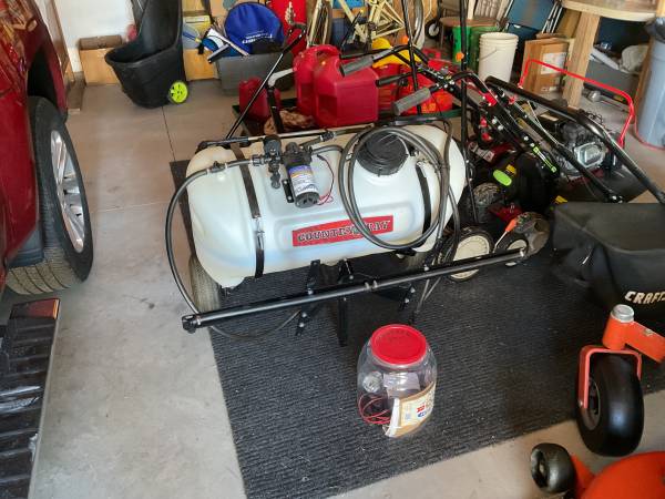 25 Gallon Trailer Sprayer 1