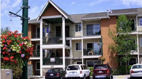 MOVE IN SPECIAL! $99 for first month rent! Snohomish Apartments 1