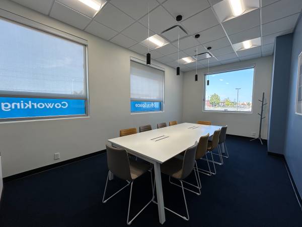 $21 HQ impulsado por Regus: ¡Alquila oficinas por hora a tu manera! - West Valley (West Valley City)63671008505729124