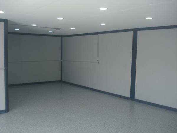 $895 Air conditioned office with warehouse space (Largo)64002491993218123
